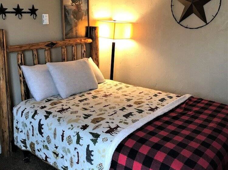 هتل Drift Lodge