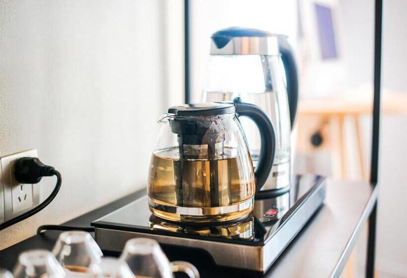 호텔 Home Inn Selected Nanjing Xuanwu Lake New Model Road Subway Station