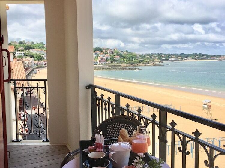 هتل Hôtel De La Plage   Saint Jean De Luz