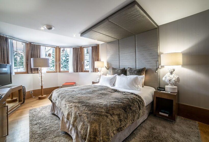 هتل Hôtel Le Strato