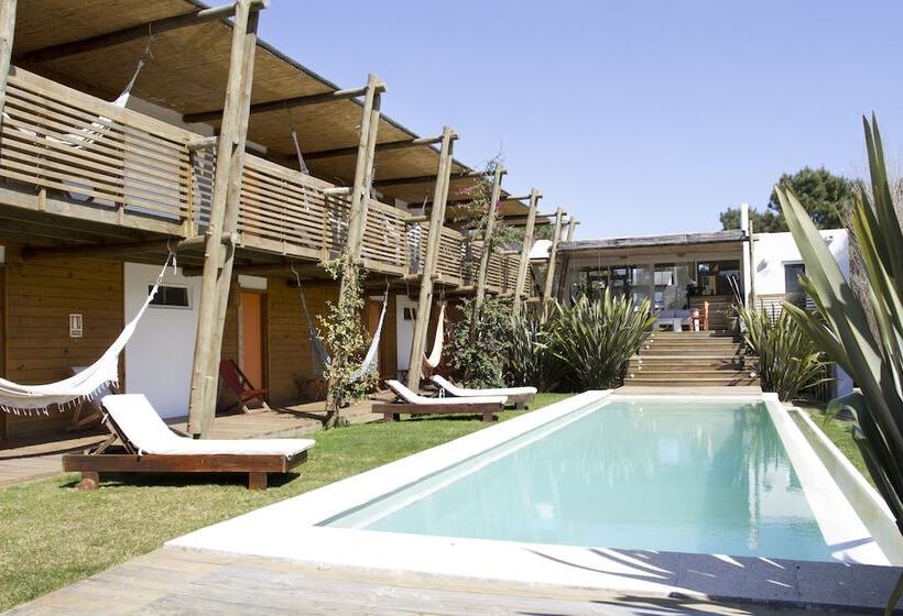 هتل Posada Arenas De José Ignacio