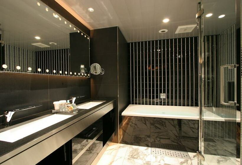 Fotos del hotel The Glanz:  8