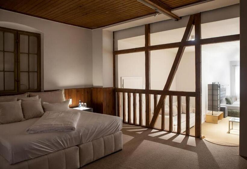 בית מלון כפרי Zur Linde Dein Self Check In