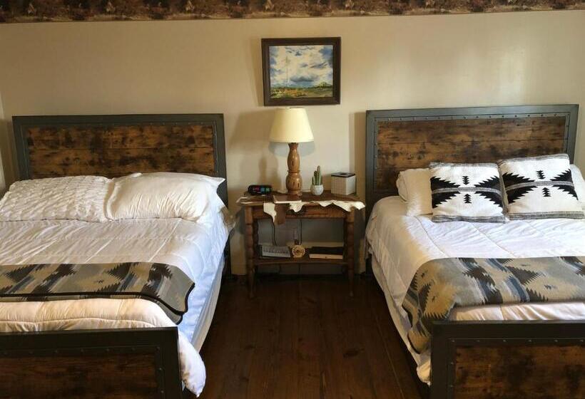 민박 Fort Davis Drug Store