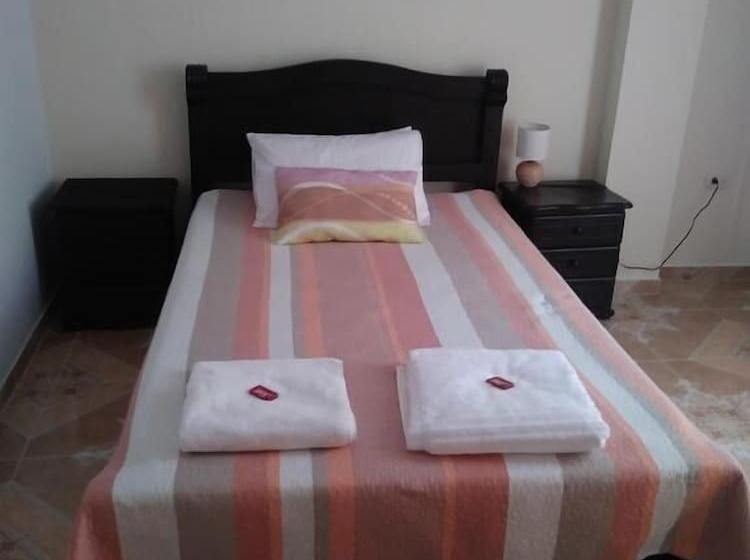 Casa Amarilla Hostel   Cali