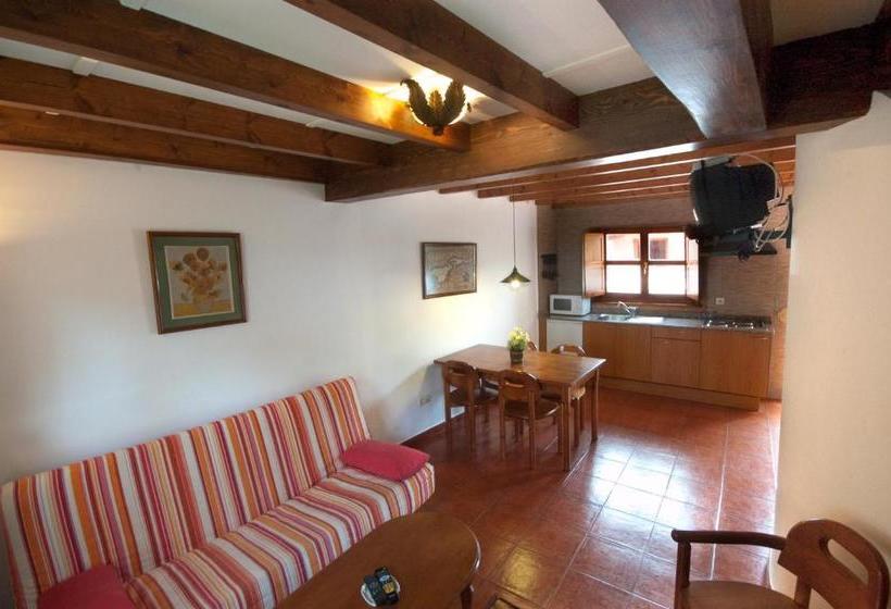 בית מלון כפרי Apartamentos El Cueto De Los Collado