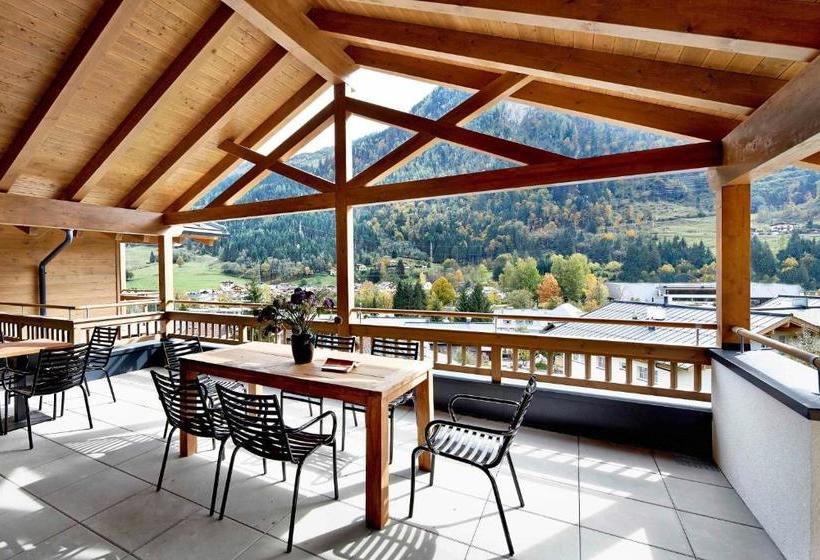 هتل Kaprun Glacier Estate
