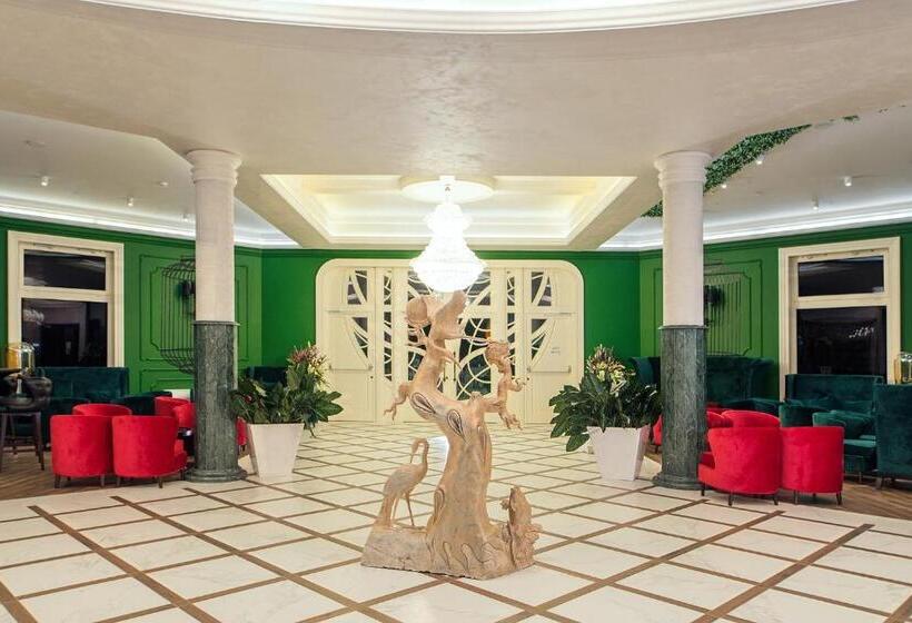 هتل Eco Therma Village   Mineral Pool & Spa & All Inclusive