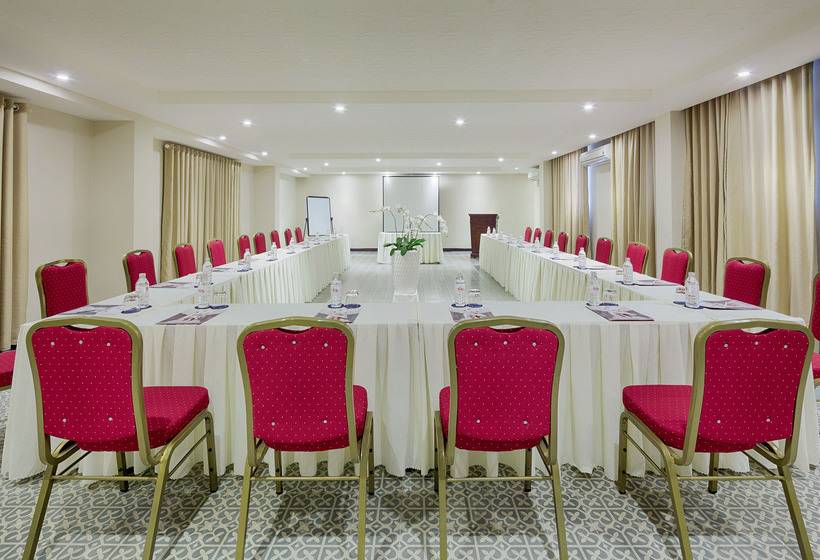 בית מלון כפרי Wyndham Garden Hoi An Cua Dai