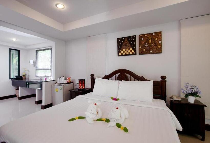 Racha Island Resort