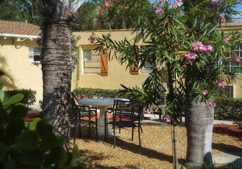 فندق فئة نجمة واحدة Atlantic Hideaway