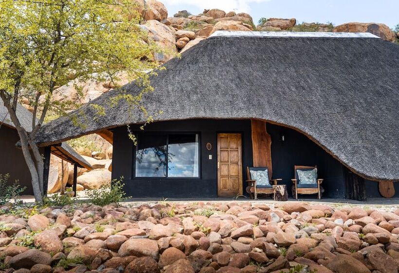 هتل Ai Aiba  The Rock Painting Lodge