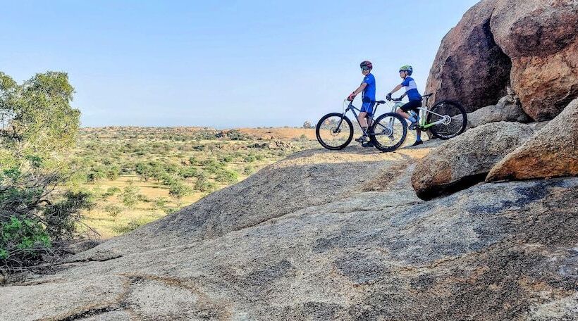 هتل Ai Aiba  The Rock Painting Lodge