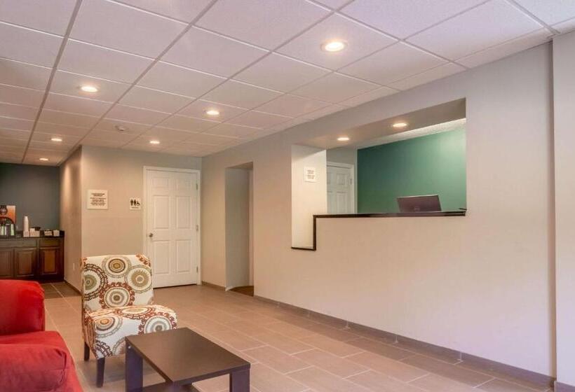 هتل Econo Lodge East Ridge