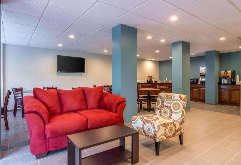 هتل Econo Lodge East Ridge