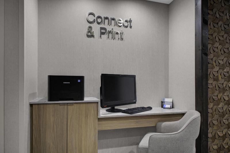 בית מלון כפרי Fairfield Inn & Suites By Marriott Roanoke Salem