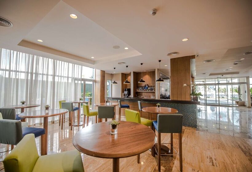 Fotos del hotel Hampton By Hilton Santo Domingo Airport:  65