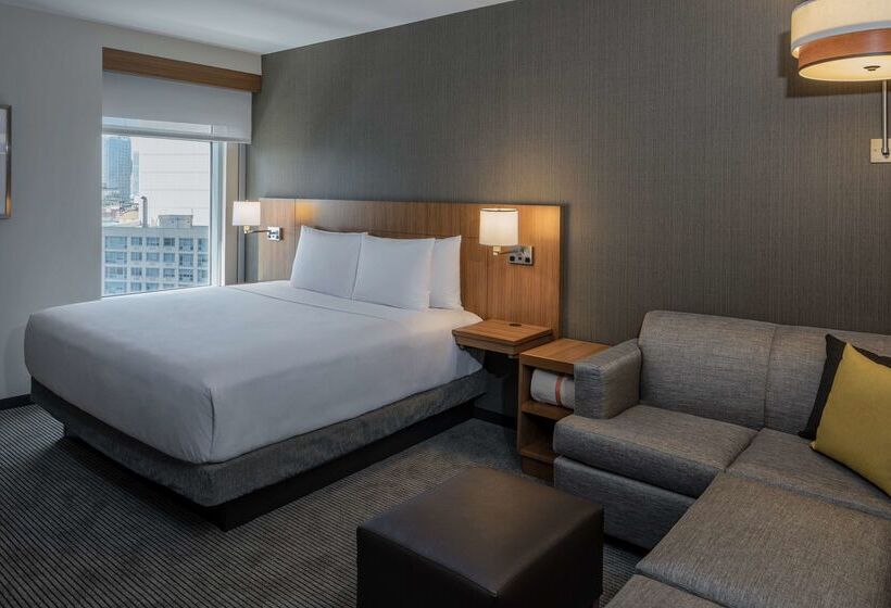 هتل Hyatt Place Long Island/new York City