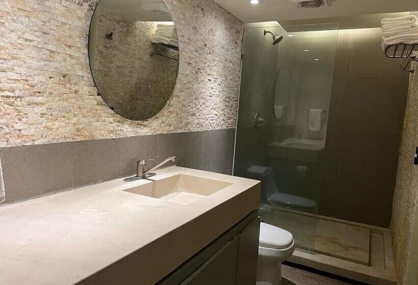 هتل Villas Maria Isabel