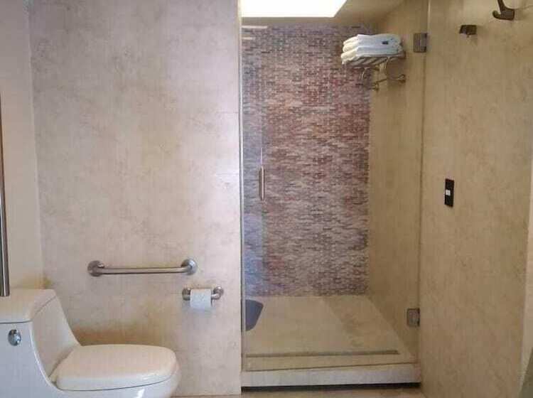 هتل Villas Maria Isabel