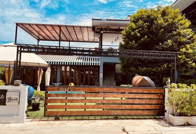 پانسیون Bronte Bnb