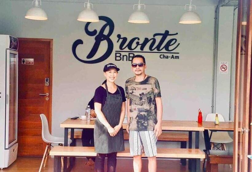 پانسیون Bronte Bnb