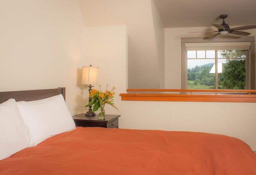 אתר נופש The Cottages On Salt Spring Island