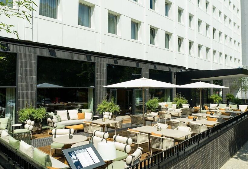 Ac Hotel By Marriott Berlin Humboldthain Park