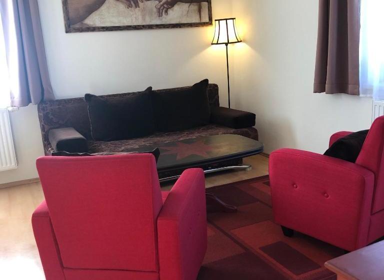 Отель Appartment Martin