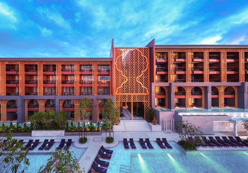 هتل Avista Grande Phuket Karon   Mgallery