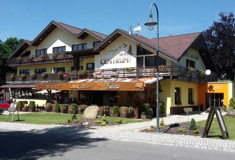 هتل Centrum Harrachov
