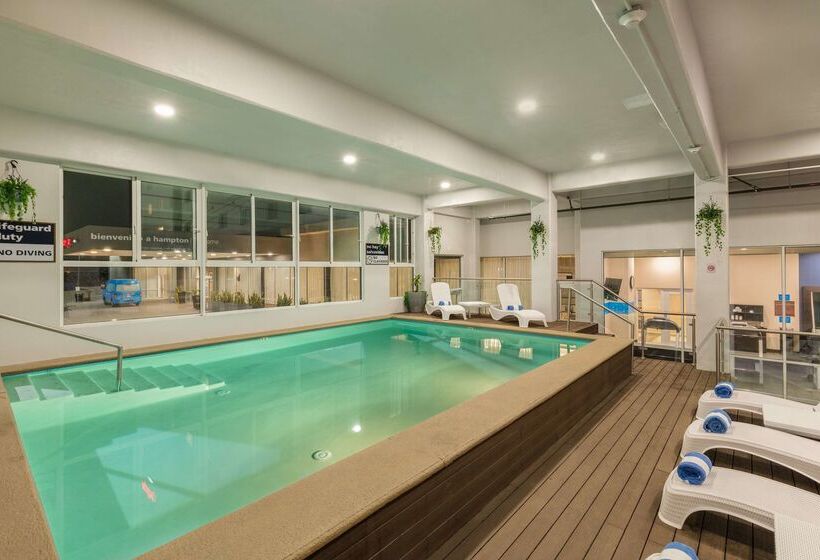 هتل Hampton Inn By Hilton Tijuana