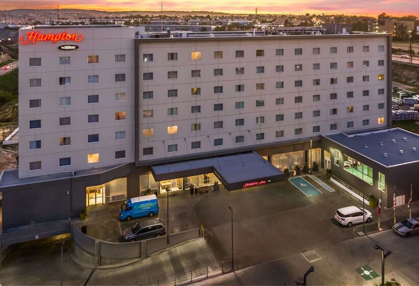 هتل Hampton Inn By Hilton Tijuana
