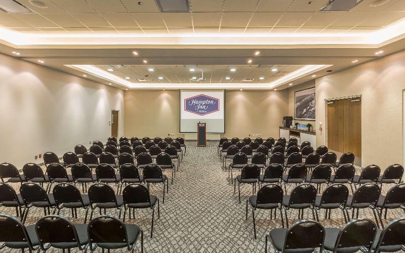 هتل Hampton Inn By Hilton Tijuana