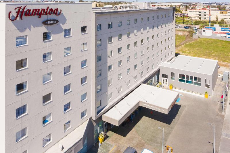 هتل Hampton Inn By Hilton Tijuana