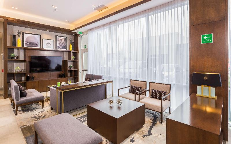 هتل Hampton Inn By Hilton Tijuana