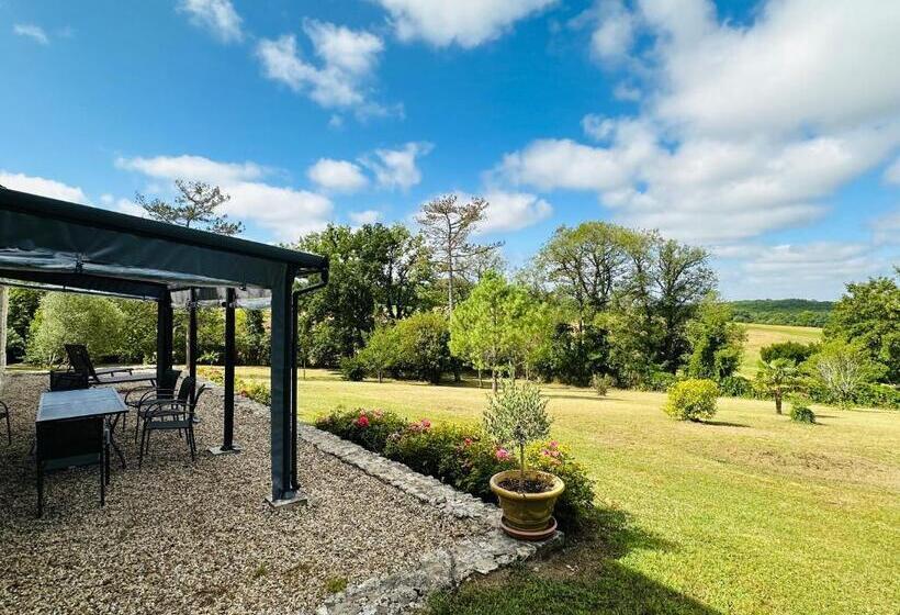 ホテル Hôtel & Spa Château De La Côte   Brantôme