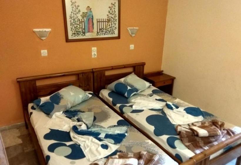 هتل Jack's Apartments