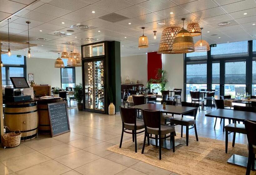 בית מלון כפרי L Horizon  Restaurant La Fougassette