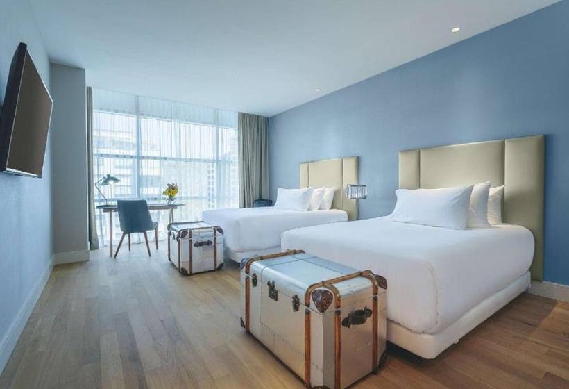 בית מלון כפרי NH Collection Santiago Casacostanera