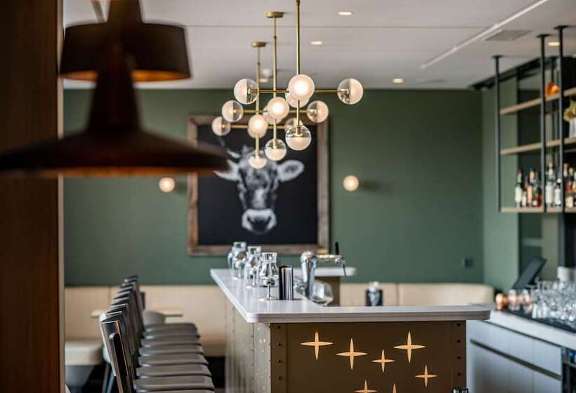 ホテル Restaurant La Siala