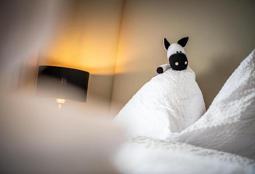 ホテル Restaurant La Siala