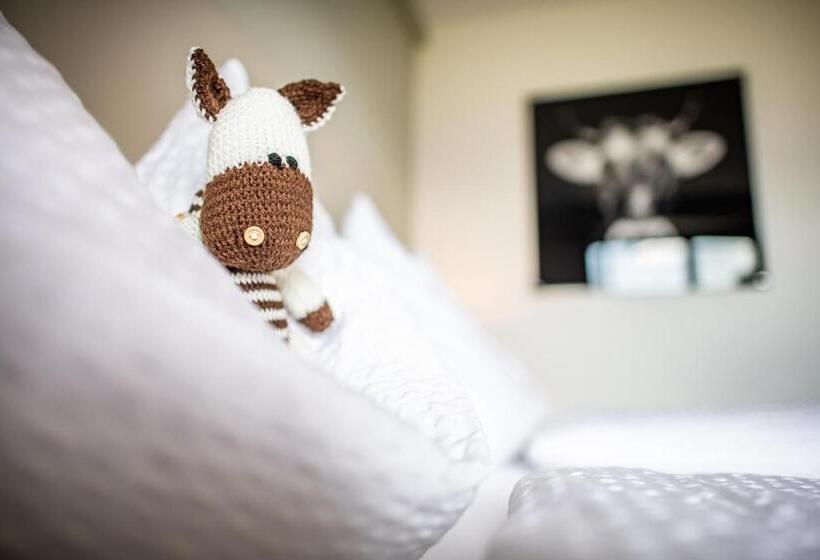 ホテル Restaurant La Siala