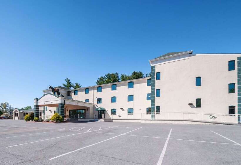 هتل Rodeway Inn & Suites Charles Town, Wv