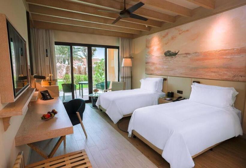 هتل Saadiyat Rotana Resort And Villas