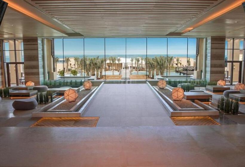هتل Saadiyat Rotana Resort And Villas