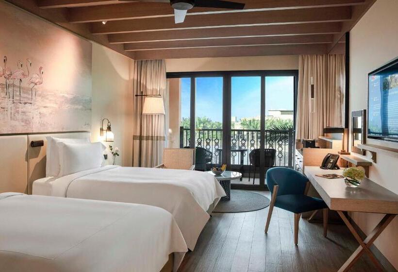 هتل Saadiyat Rotana Resort And Villas