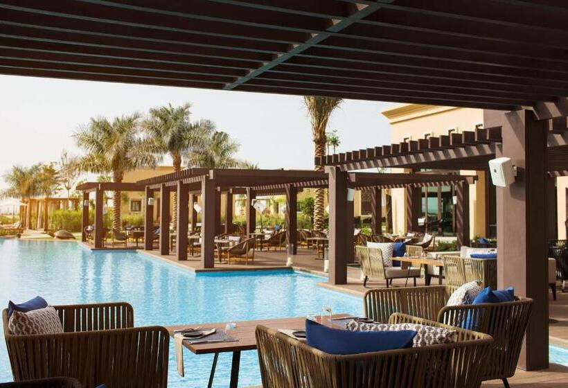 هتل Saadiyat Rotana Resort And Villas