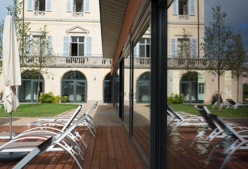 فندق Château & Spa De La Cueillette