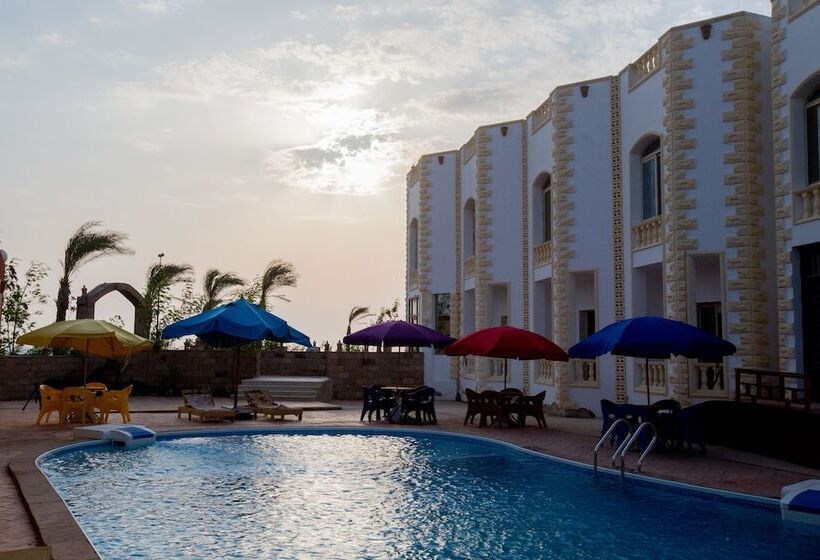 هتل Star House